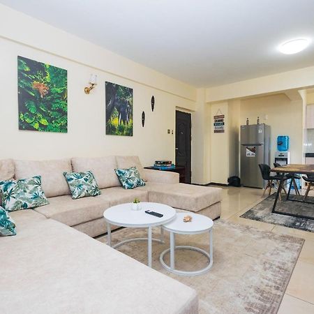 Tropical Themed 3Br And Dsq Apartment Найробі Екстер'єр фото