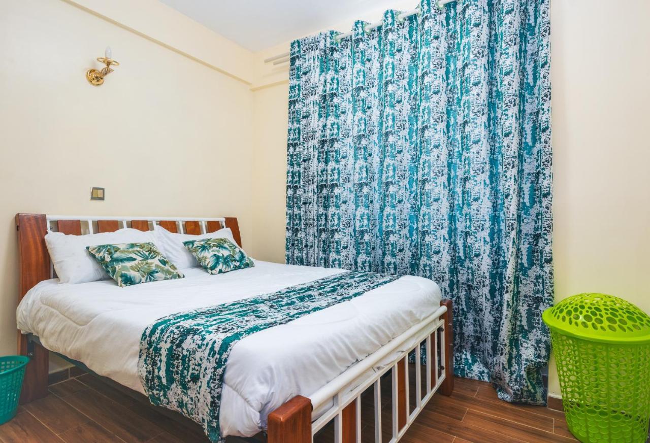 Tropical Themed 3Br And Dsq Apartment Найробі Екстер'єр фото